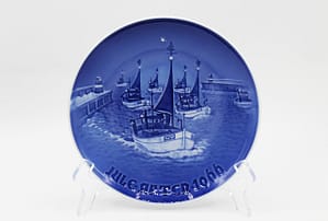 1966 B&G Bing & Grondahl Home for Christmas Collectors Plate | Whispering City RVA