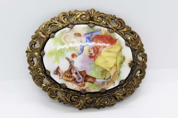 Fragonard Signed West Germany Courting Couple Brooch at whisperingcityrva.com