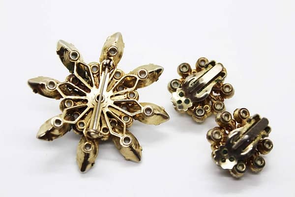 MCM White Lucite Starburst Snowflake Jewelry Set - Brooch & Earrings at whisperingcityrva.com