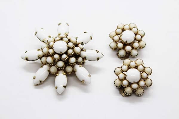 MCM White Lucite Starburst Snowflake Jewelry Set - Brooch & Earrings at whisperingcityrva.com