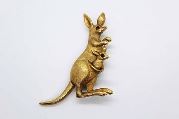 Avon Signed Kangaroo with Joey Brooch Pin at whisperingcityrva.com