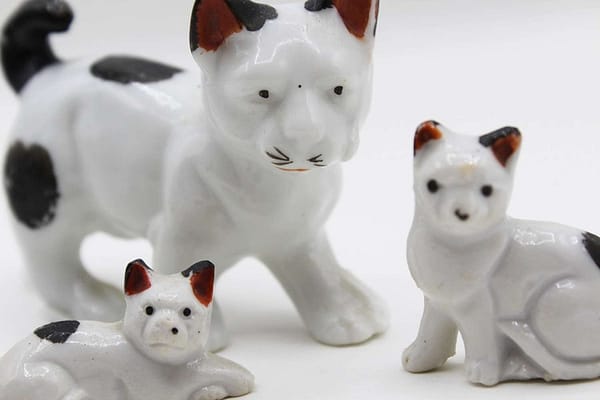 Black and White Porcelain Cat Family Vintage Miniature Figurines at whisperingcityrva.com