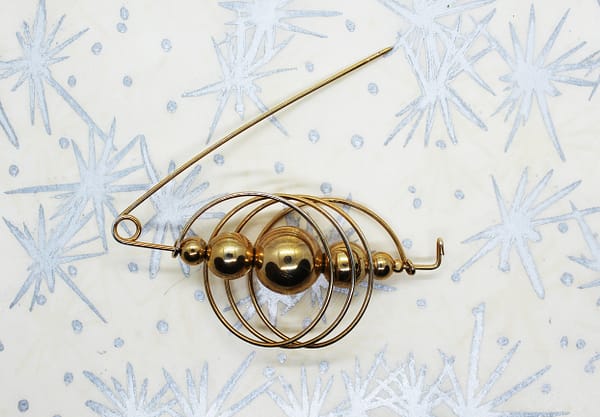 Vintage Geometric Ball & Hoop Accent Pin | Whispering City RVA