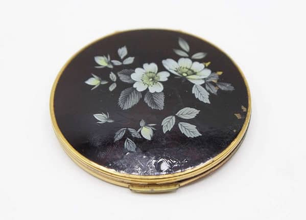 Vintage 1960s Stratton Rondette Black Enamel Floral Compact with Star Design Base - Made in England at whisperingcityrva.com