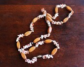 24" Natural Curly Conch Shell and Wood Bead Necklace - Vintage, Boho Chic, Beach, Mid Century, MCM, Tropical, Retro, Unique, Seashell