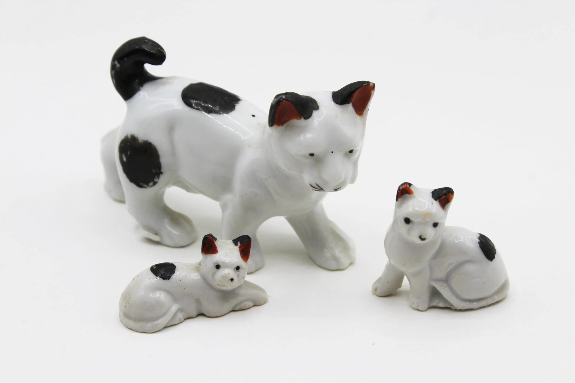 Black and White Porcelain Cat Family Set - Vintage Miniature Figurines - Mother and Two Kittens - Japan